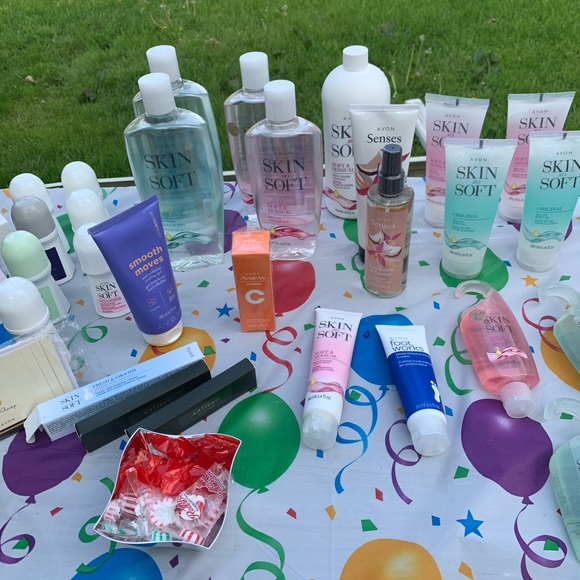 Paparazzi jewelry $12, Avon products - Picture 13 of 16